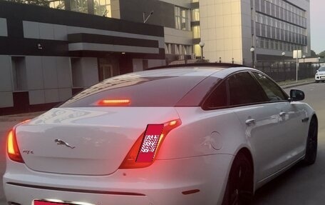 Jaguar XJ IV (X351), 2011 год, 2 259 000 рублей, 9 фотография