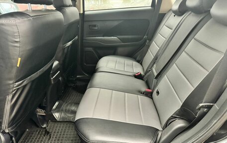 Mitsubishi Outlander III рестайлинг 3, 2015 год, 1 499 000 рублей, 14 фотография