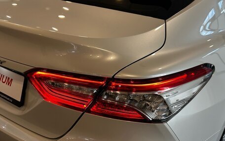 Toyota Camry, 2019 год, 2 900 000 рублей, 8 фотография