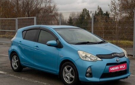 Toyota Aqua I, 2012 год, 909 000 рублей, 15 фотография