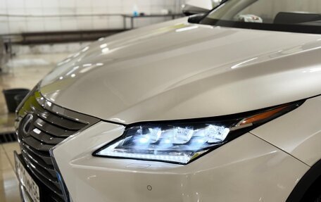 Lexus RX IV рестайлинг, 2018 год, 3 350 000 рублей, 10 фотография