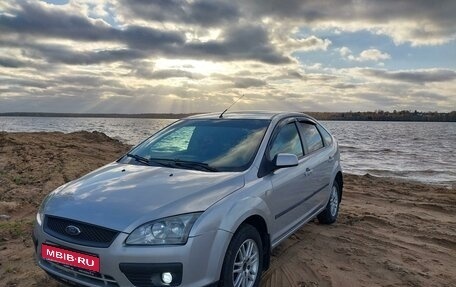 Ford Focus II рестайлинг, 2005 год, 510 000 рублей, 1 фотография