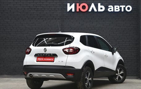 Renault Kaptur I рестайлинг, 2021 год, 2 150 000 рублей, 8 фотография