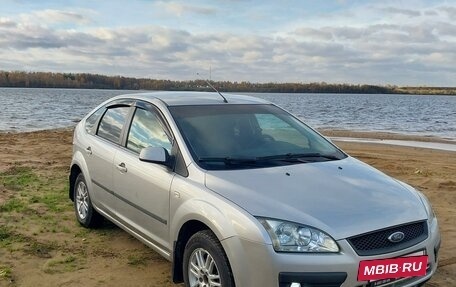 Ford Focus II рестайлинг, 2005 год, 510 000 рублей, 3 фотография