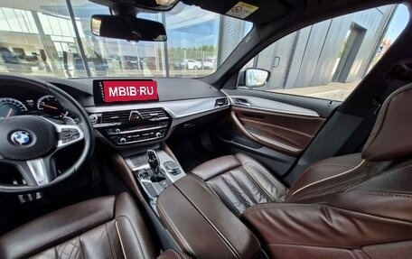 BMW 5 серия, 2018 год, 4 050 000 рублей, 6 фотография