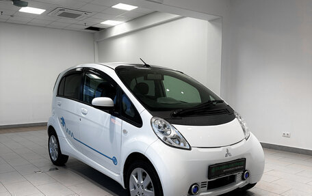 Mitsubishi i-MiEV, 2011 год, 642 000 рублей, 3 фотография