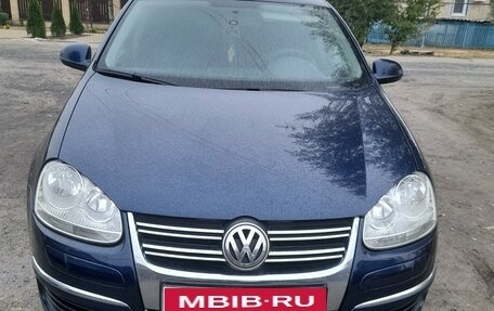 Volkswagen Jetta VI, 2006 год, 650 000 рублей, 23 фотография