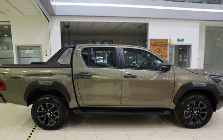 Toyota Hilux VIII, 2023 год, 7 500 000 рублей, 5 фотография