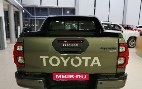 Toyota Hilux VIII, 2023 год, 7 500 000 рублей, 7 фотография