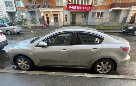 Mazda 3, 2011 год, 1 100 000 рублей, 2 фотография