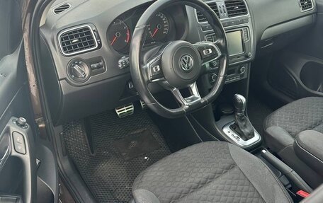 Volkswagen Polo VI (EU Market), 2018 год, 1 300 000 рублей, 14 фотография