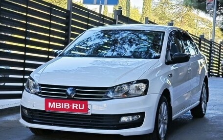 Volkswagen Polo VI (EU Market), 2019 год, 1 370 000 рублей, 2 фотография