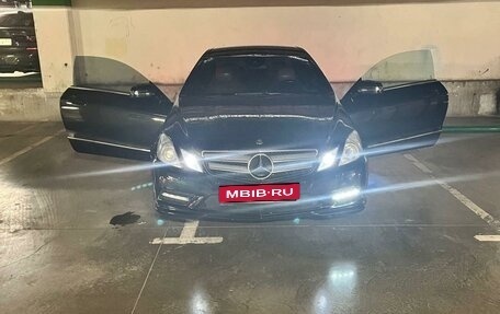 Mercedes-Benz E-Класс, 2012 год, 1 600 000 рублей, 11 фотография