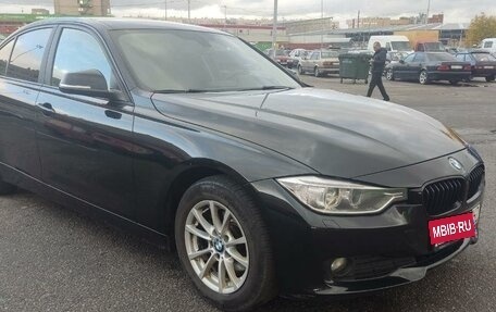 BMW 3 серия, 2013 год, 1 680 000 рублей, 7 фотография