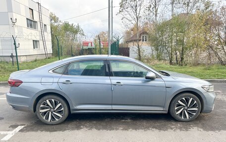 Volkswagen Passat B8 рестайлинг, 2021 год, 4 400 000 рублей, 7 фотография