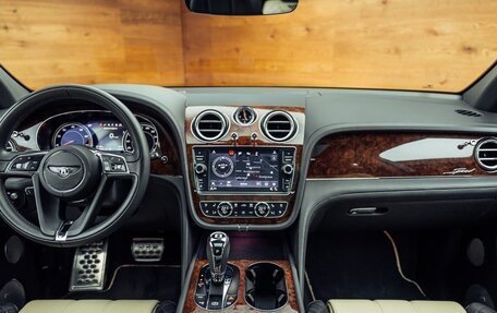 Bentley Bentayga I, 2020 год, 24 500 000 рублей, 6 фотография