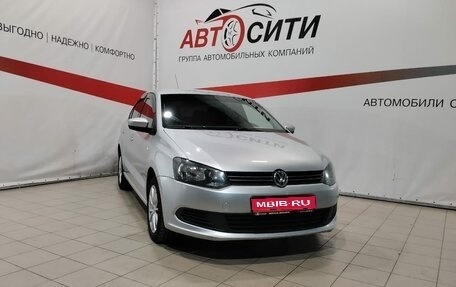 Volkswagen Polo VI (EU Market), 2011 год, 669 000 рублей, 1 фотография