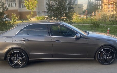 Mercedes-Benz E-Класс, 2009 год, 1 650 000 рублей, 4 фотография