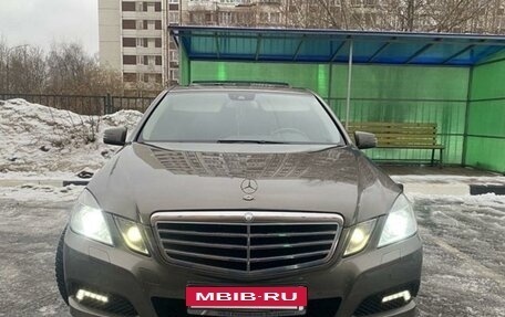 Mercedes-Benz E-Класс, 2009 год, 1 650 000 рублей, 6 фотография