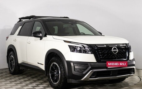 Nissan Pathfinder, 2023 год, 6 600 000 рублей, 3 фотография