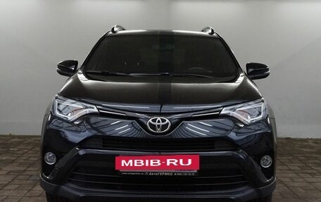 Toyota RAV4, 2018 год, 2 450 000 рублей, 2 фотография