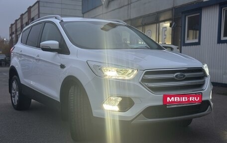 Ford Kuga III, 2019 год, 1 965 000 рублей, 2 фотография