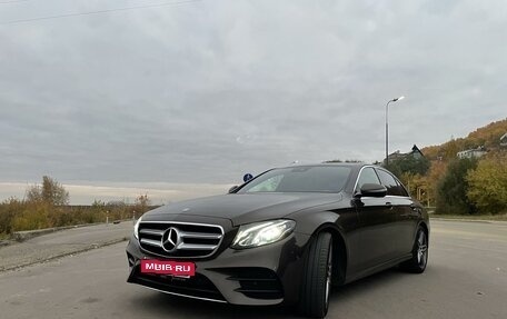 Mercedes-Benz E-Класс, 2017 год, 4 150 000 рублей, 1 фотография