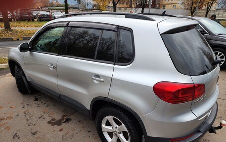 Volkswagen Tiguan I, 2011 год, 1 300 000 рублей, 11 фотография