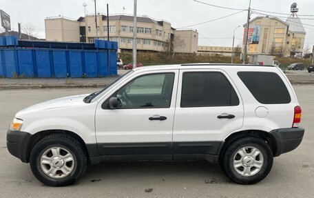 Ford Escape II, 2003 год, 1 000 000 рублей, 2 фотография