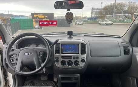 Ford Escape II, 2003 год, 1 000 000 рублей, 7 фотография