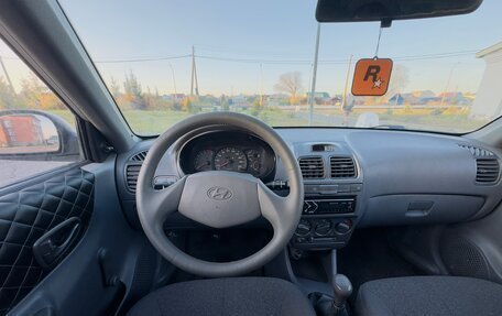 Hyundai Accent II, 2003 год, 320 000 рублей, 11 фотография