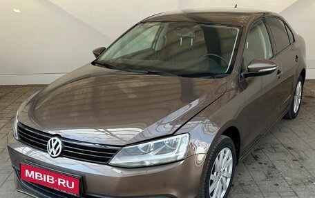 Volkswagen Jetta VI, 2012 год, 900 000 рублей, 1 фотография