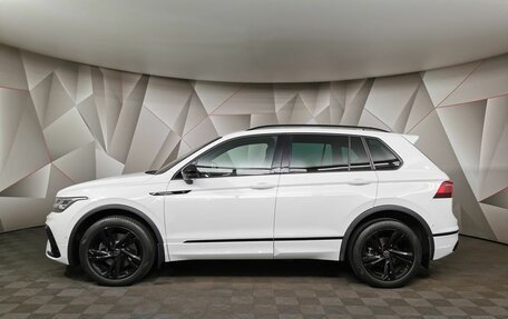 Volkswagen Tiguan II, 2021 год, 4 395 700 рублей, 5 фотография