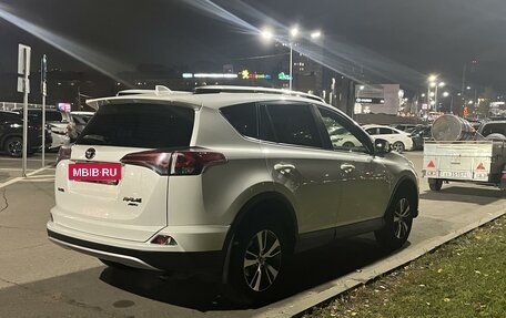 Toyota RAV4, 2016 год, 2 350 000 рублей, 3 фотография