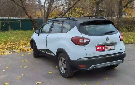 Renault Kaptur I рестайлинг, 2017 год, 1 900 000 рублей, 5 фотография