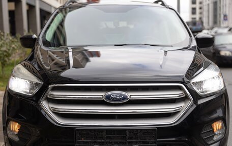 Ford Escape III, 2018 год, 2 190 000 рублей, 4 фотография