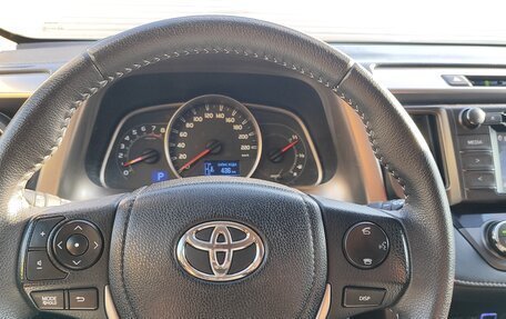 Toyota RAV4, 2015 год, 2 390 000 рублей, 13 фотография