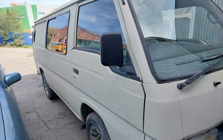 Nissan Homy IV, 1997 год, 480 000 рублей, 4 фотография