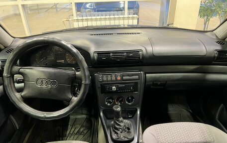 Audi A4, 1996 год, 325 000 рублей, 8 фотография