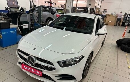 Mercedes-Benz A-Класс, 2021 год, 3 655 000 рублей, 1 фотография