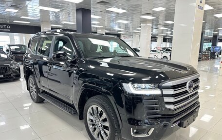 Toyota Land Cruiser, 2024 год, 13 990 000 рублей, 3 фотография