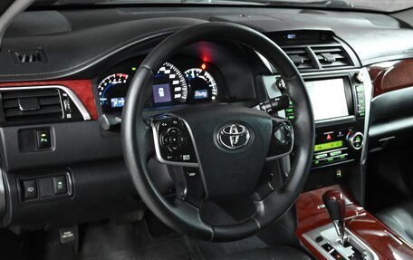 Toyota Camry, 2013 год, 2 040 000 рублей, 12 фотография