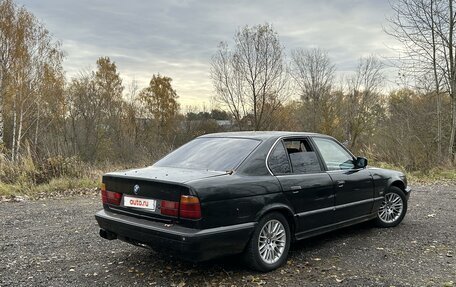 BMW 5 серия, 1992 год, 320 000 рублей, 3 фотография