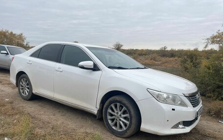 Toyota Camry, 2013 год, 1 950 000 рублей, 8 фотография