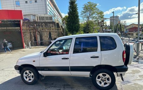 Chevrolet Niva I рестайлинг, 2003 год, 480 000 рублей, 8 фотография