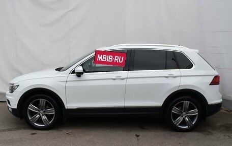 Volkswagen Tiguan II, 2017 год, 2 769 000 рублей, 8 фотография