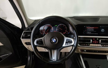 BMW 3 серия, 2019 год, 3 459 000 рублей, 14 фотография