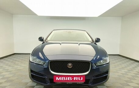 Jaguar XE I рестайлинг, 2018 год, 2 700 000 рублей, 2 фотография