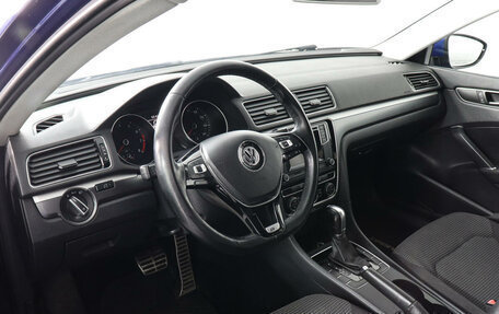 Volkswagen Passat B7, 2011 год, 1 199 000 рублей, 9 фотография