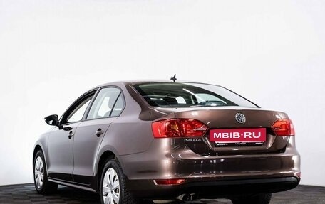 Volkswagen Jetta VI, 2014 год, 1 139 000 рублей, 4 фотография